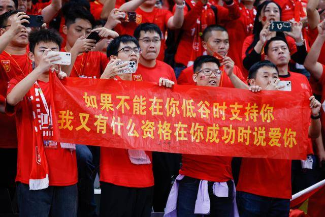 蒂耶罗：雷迪克中场的告诫提升了我们的表现